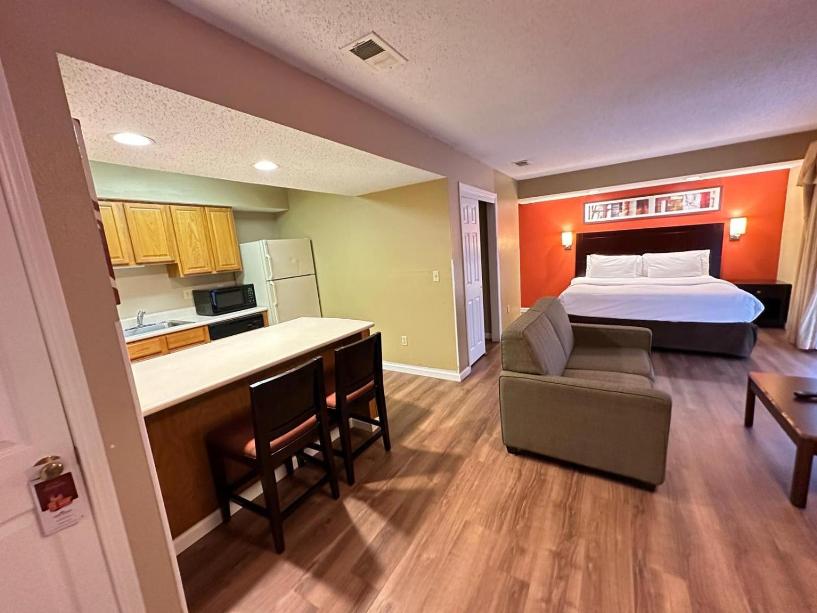 Hawthorn Extended Stay By Wyndham Ουιτσιτά Εξωτερικό φωτογραφία