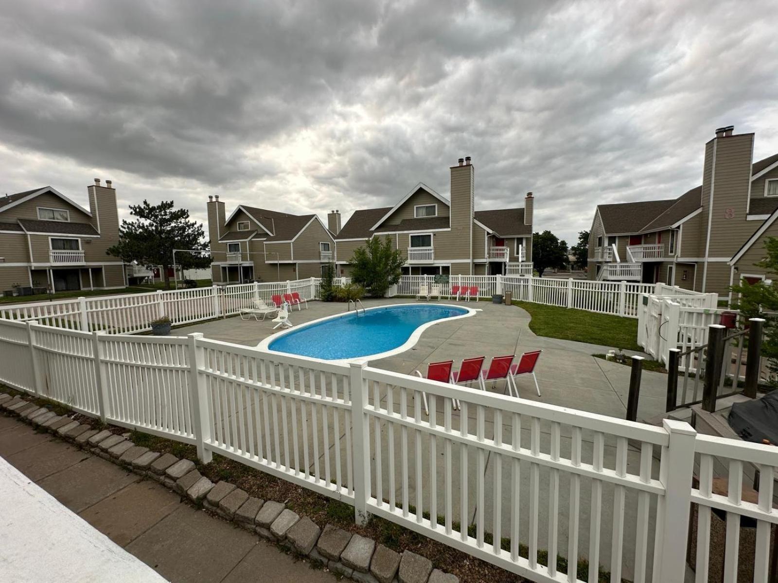 Hawthorn Extended Stay By Wyndham Ουιτσιτά Εξωτερικό φωτογραφία